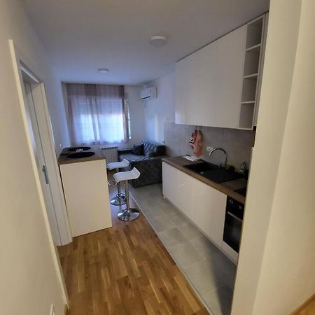 Holiday Novi Sad Ngoại thất bức ảnh