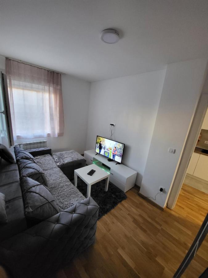 Holiday Novi Sad Ngoại thất bức ảnh
