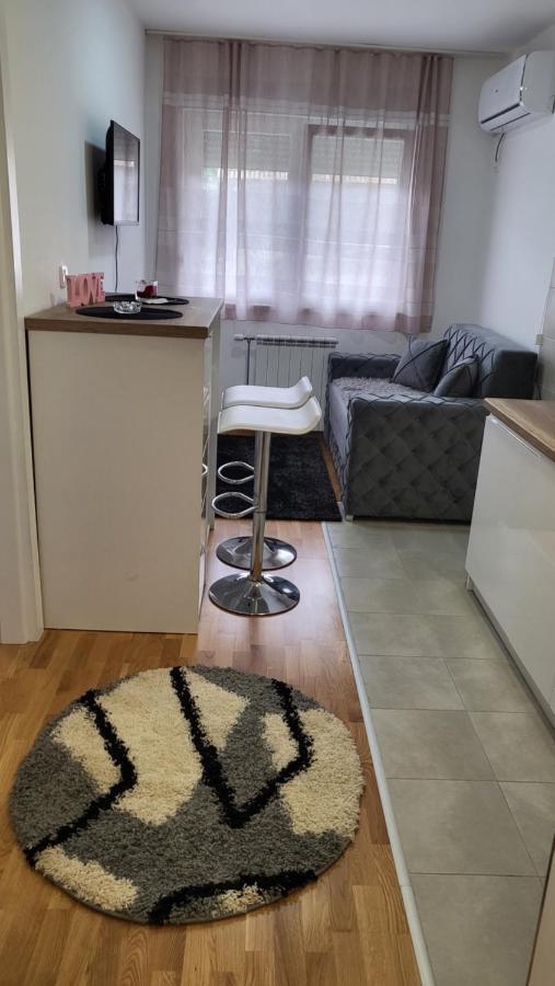 Holiday Novi Sad Ngoại thất bức ảnh